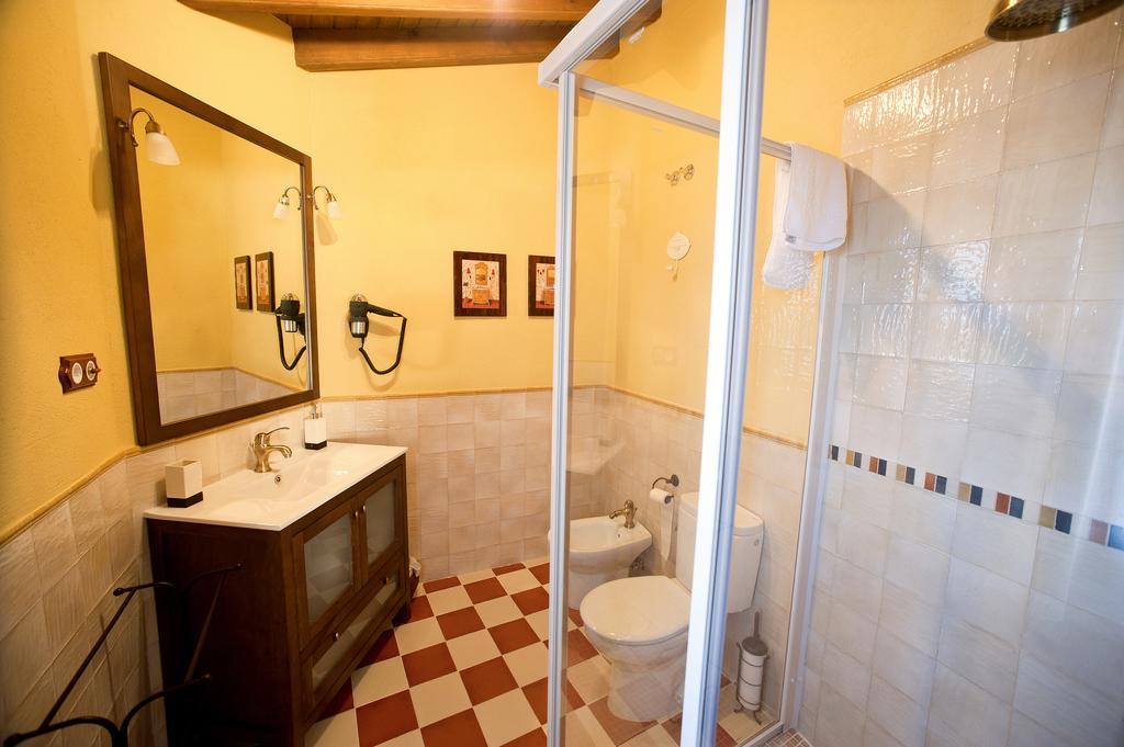 Casa Rural Arbequina-Piscina Natural A 100 Metros Casas del Monte Rum bild